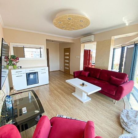 Glass Tower Apartament 热舒夫 外观 照片
