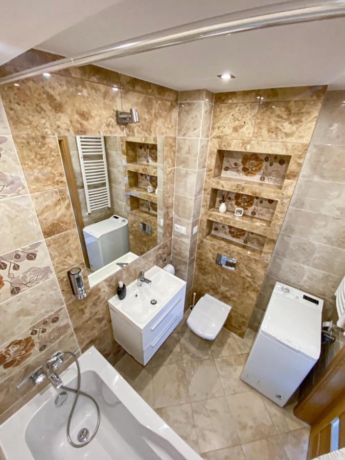 Glass Tower Apartament 热舒夫 外观 照片